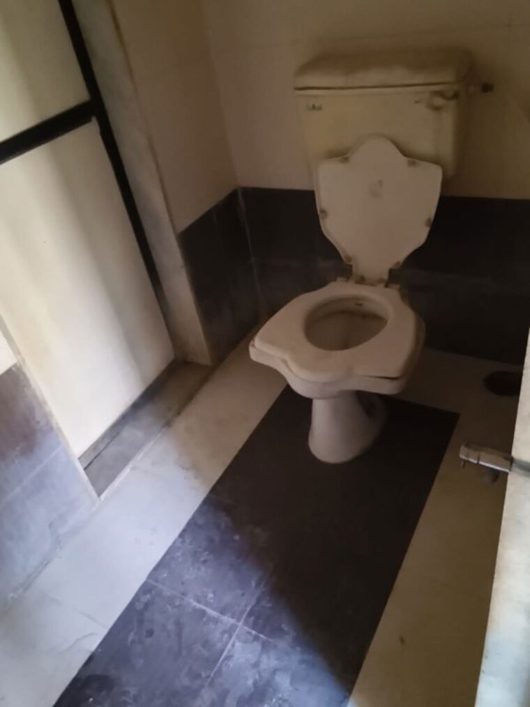 Bathroom, cosmos-park 1 Bedroom 460 Sq.Ft. Apartment In Ghodbunder Road Thane 10426262