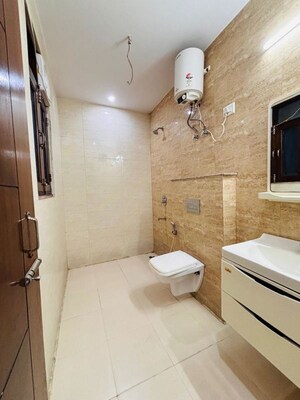 Bathroom in 3 BHK Builder Floor at Sector 57 – for Rent