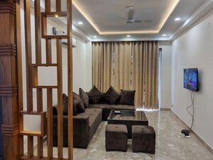 Living Room in 3 BHK Builder Floor at Choma – for Rent