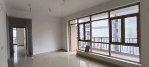 Room in 3 BHK Apartment at Conscient Heritage Max, Sector 102 – for Rent