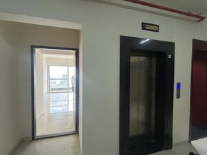 Room in 3 BHK Apartment at Mantra Monarch, Balewadi – for Rent