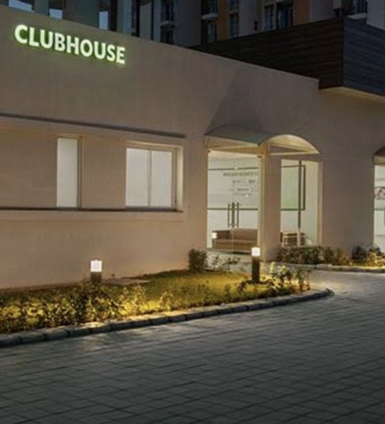Swimming Pool, wave-city 3 Bedroom 1050 Sq.Ft. Apartment In Wave City Ghaziabad 10426374