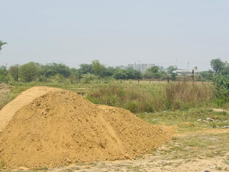 undefined, sikri Commercial Industrial Plot 625 Sq.Yd. In Sikri Faridabad 10426346