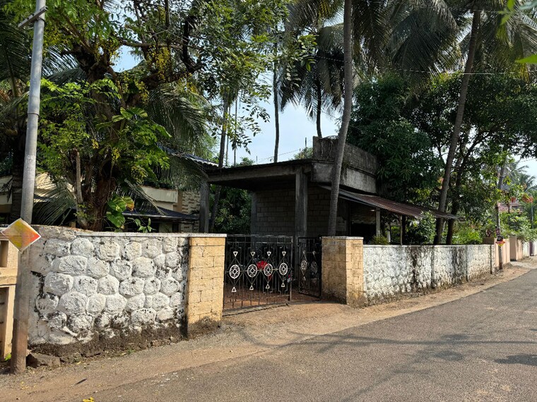 Exterior View, koorkenchery  6534 Sq.Ft. Plot In Koorkenchery Thrissur 10426403