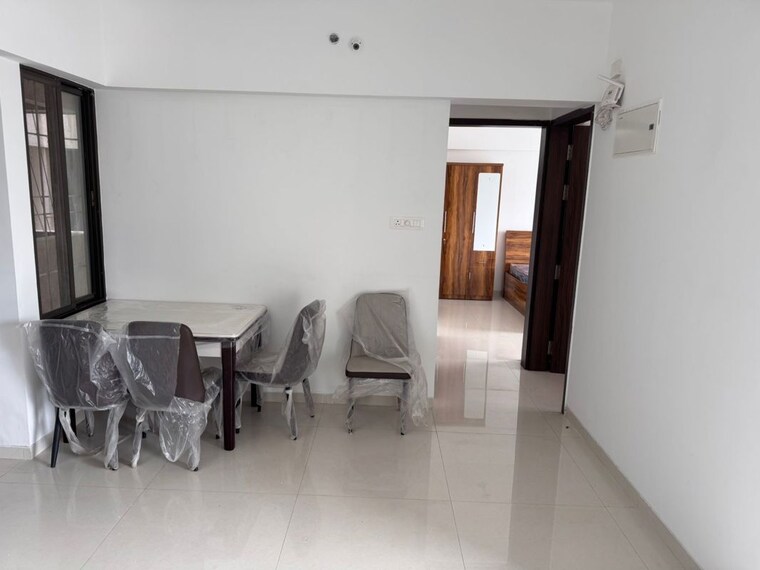 Living Room, mante-luxor 2 Bedroom 850 Sq.Ft. Apartment In Baner Pune 10426404