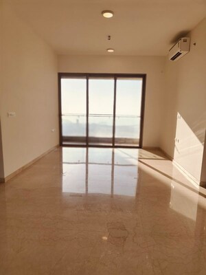 Room in 3 BHK Apartment at Piramal Mahalaxmi, Mahalaxmi – for Sale