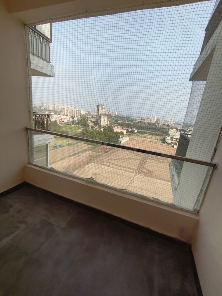 Balcony, skyline-park 3 Bedroom 1670 Sq.Ft. Apartment In Vip Road Zirakpur 10424842