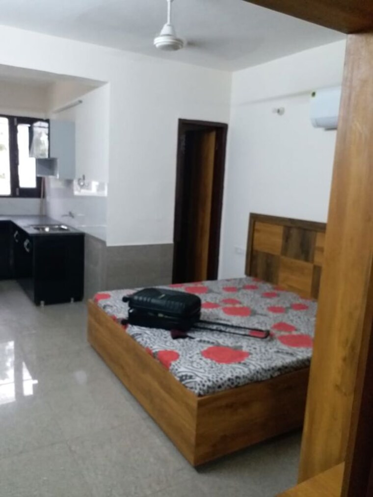 Bedroom, sushma-valencia 3 Bedroom 1800 Sq.Ft. Apartment In International Airport Road Zirakpur 10426423