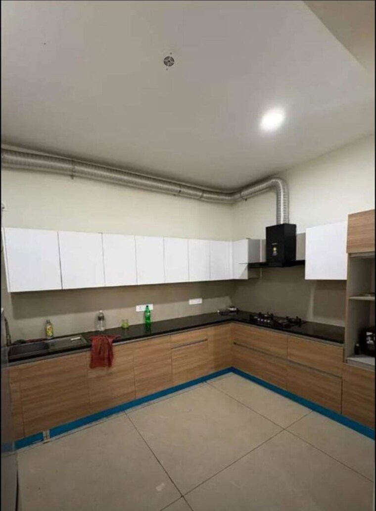 Kitchen, maya-green-lotus-saksham 3 Bedroom 1600 Sq.Ft. Apartment In International Airport Road Zirakpur 10426444