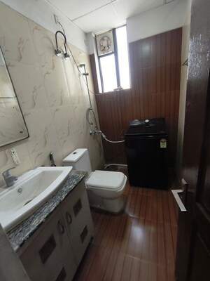 Bathroom in 4 BHK Apartment at Sushma Elite Cross, Dhakoli – for Rent