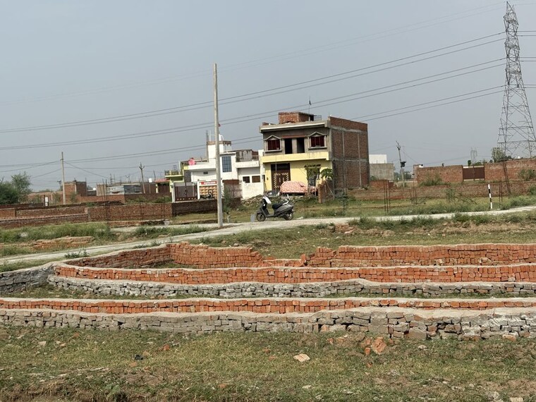 Exterior View, parao  1000 Sq.Ft. Plot In Parao Varanasi 10424788