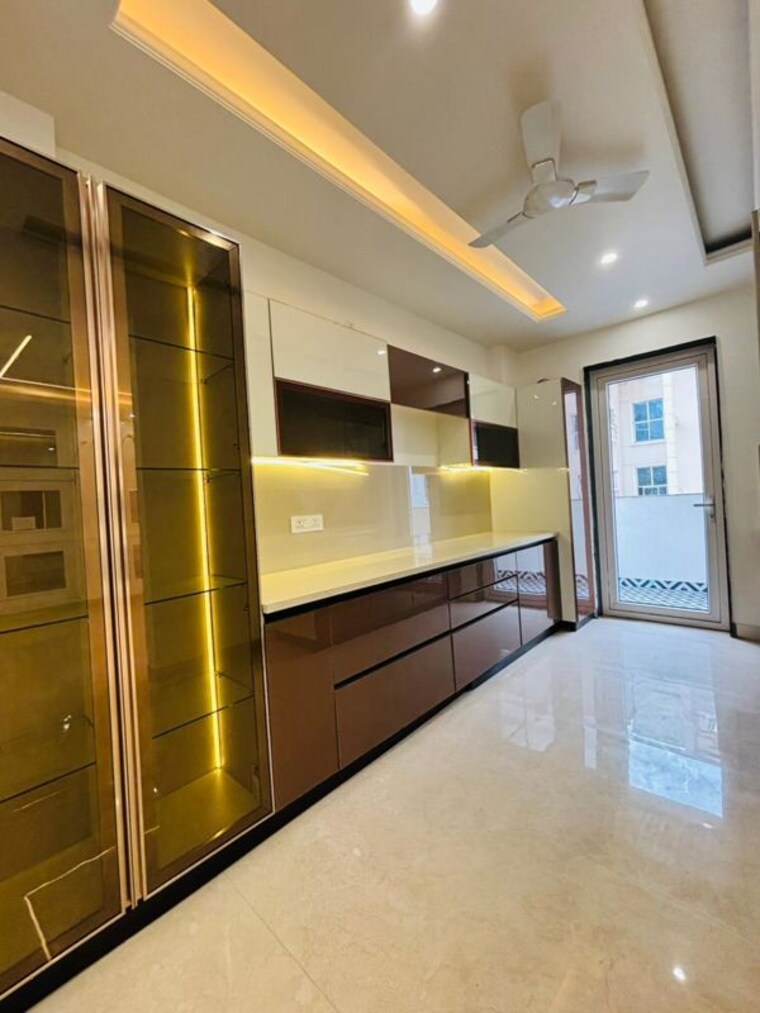 Kitchen, bptp-green-oaks 3 Bedroom 200 Sq.Yd. Builder Floor In Sector 70a Gurgaon 10426452