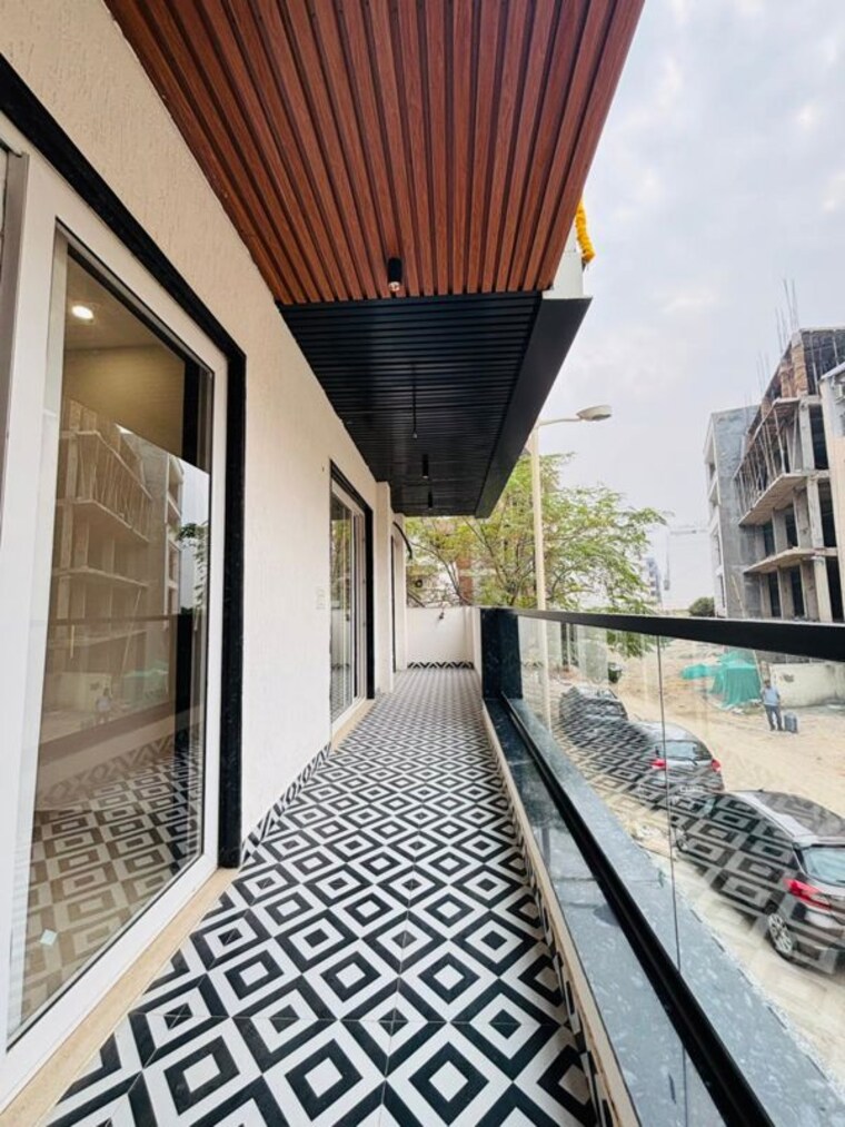 Exterior View, bptp-green-oaks 3 Bedroom 200 Sq.Yd. Builder Floor In Sector 70a Gurgaon 10426452