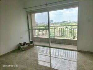 Room in 4 BHK Apartment at Rigved Uptown, Balewadi – for Rent