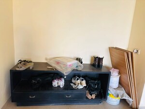 Furnished Amenities in 2 BHK Apartment at Cosmos Orchid, Ghodbunder Road – for Rent