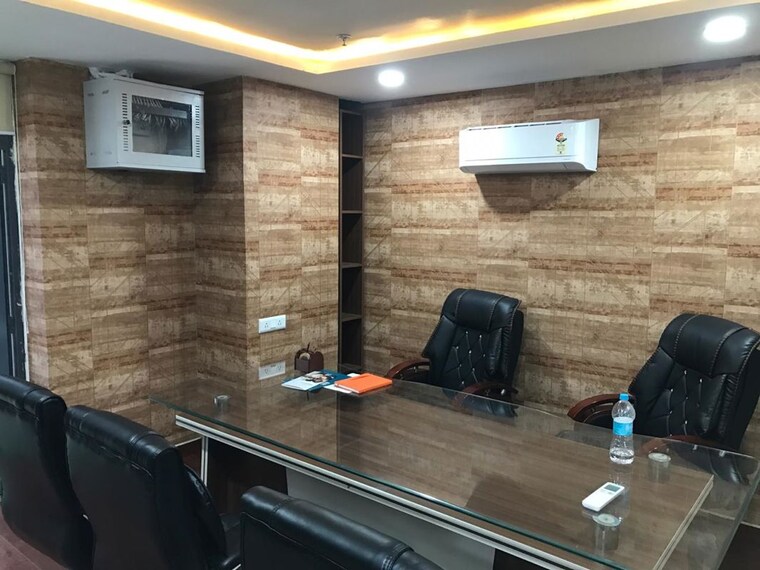  Parking, nabha Commercial Office Space 1000 Sq.Ft. In Nabha Zirakpur 10426562