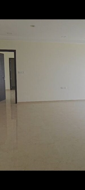 Room in 3 BHK Apartment at Ruparel Ariana, Parel – for Sale