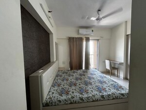 Bedroom in 1 BHK Apartment at Raunak Bliss Phase A3, Ghodbunder Road – for Rent