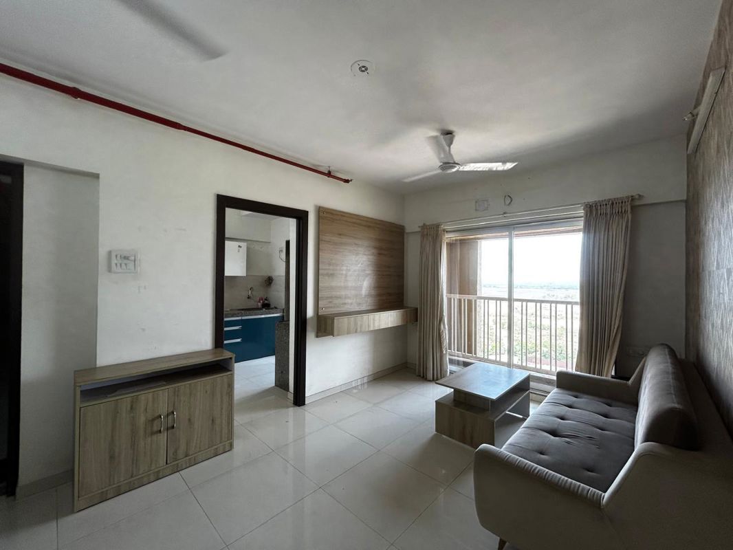 1 BHK + Study Room 400 Sq.Ft. Apartment in Raunak Bliss Phase A3
