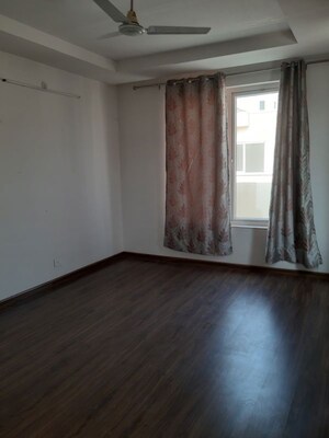 Room in 5 BHK Villa at Emaar Marbella, Sector 66 – for Sale