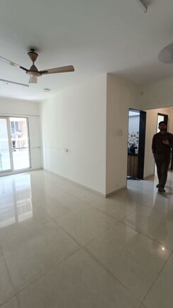 2 BHK Apartment For Rent in Sahajanand Arista