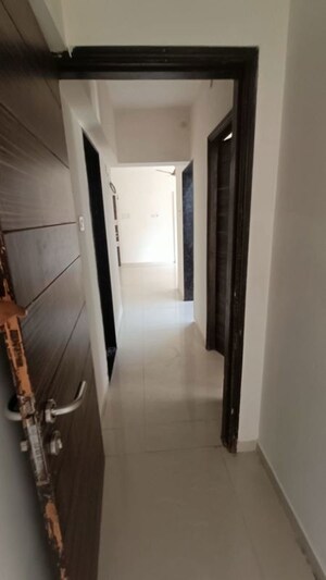 Common Area in 2 BHK Apartment at Sahajanand Arista, Goregaon West – for Rent