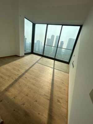 Room in 3 BHK Apartment at Rustomjee Crown, Prabhadevi – for Sale