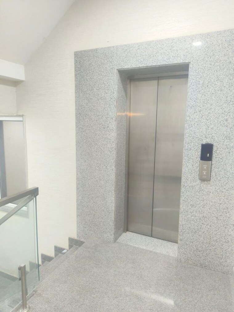 undefined, green park extension 4 Bedroom 311 Sq.Yd. Builder Floor In Green Park Extension Delhi 10426697