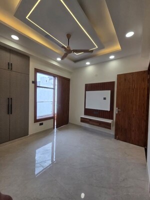 3 BHK Builder Floor For Sale in Puri Kohinoor, Sector 89