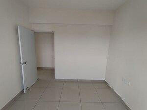 Room in 3 BHK Apartment at TVS Emerald Jardin, Singasandra – for Sale