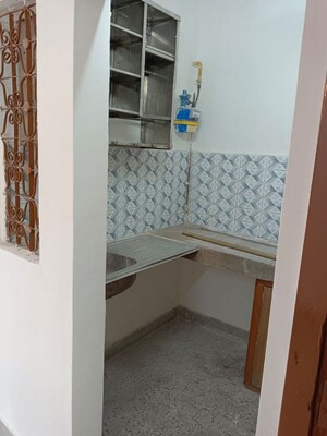 Bathroom in 1 BHK Builder Floor at Lajpat Nagar 4 – for Rent