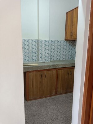 Room in 1 BHK Builder Floor at Lajpat Nagar 4 – for Rent