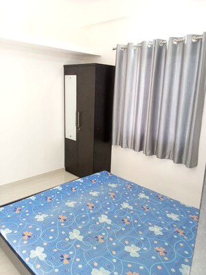 Bedroom in 1 BHK Apartment at Kamgar Putala Vasahat – for Rent