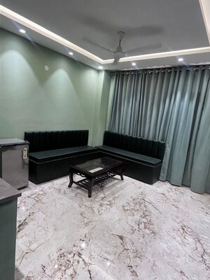 Living Room in 1 BHK Builder Floor at Dlf Cyber City – for Rent