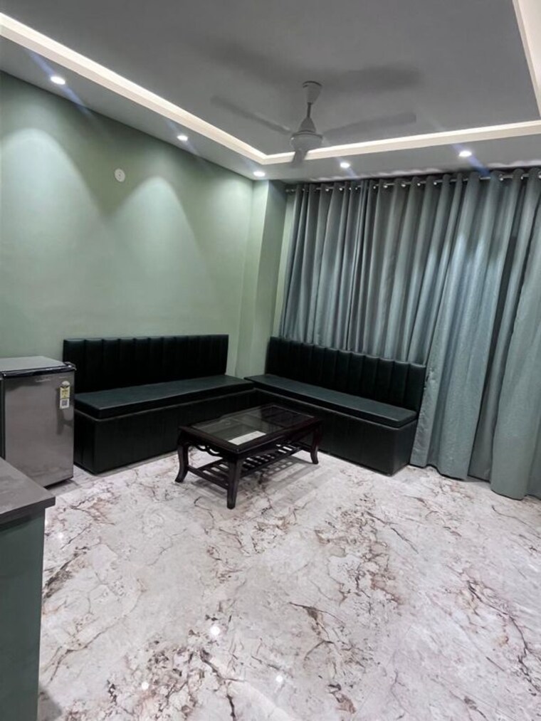 Living Room, dlf cyber city 1 Bedroom 1200 Sq.Ft. Builder Floor In Dlf Cyber City Gurgaon 10426830