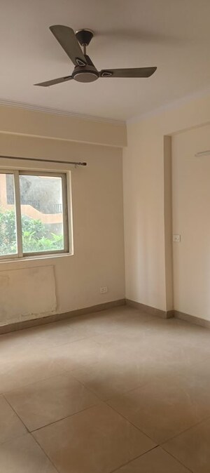 Room in 3 BHK Apartment at Gardenia Gateway, Sector 75 – for Rent