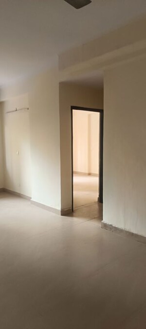 Room in 3 BHK Apartment at Gardenia Gateway, Sector 75 – for Rent