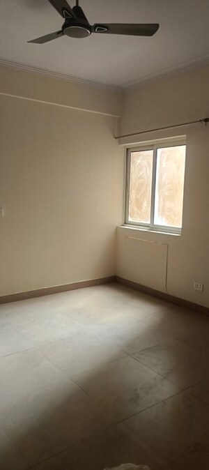 Room in 3 BHK Apartment at Gardenia Gateway, Sector 75 – for Rent