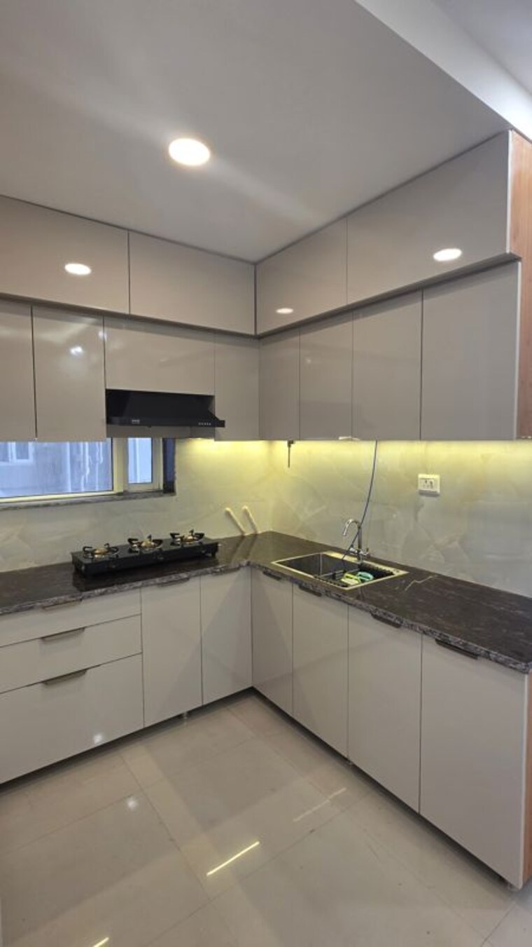 Kitchen, pyramid-midtown 2 Bedroom 1050 Sq.Ft. Apartment In Sector 59 Gurgaon 10426860