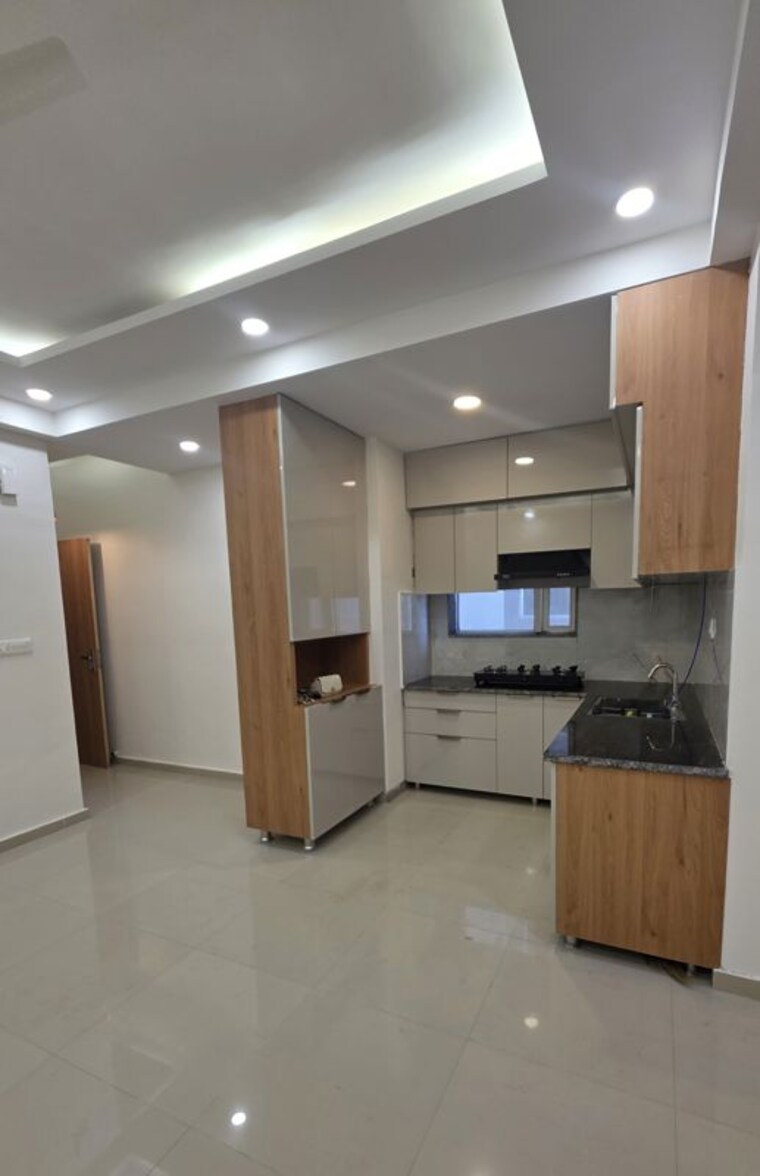 Kitchen, pyramid-midtown 2 Bedroom 1050 Sq.Ft. Apartment In Sector 59 Gurgaon 10426860