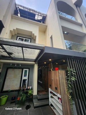 3 BHK Apartment – Exterior View View at Clover Gardens, Koregaon Park - for Rent
