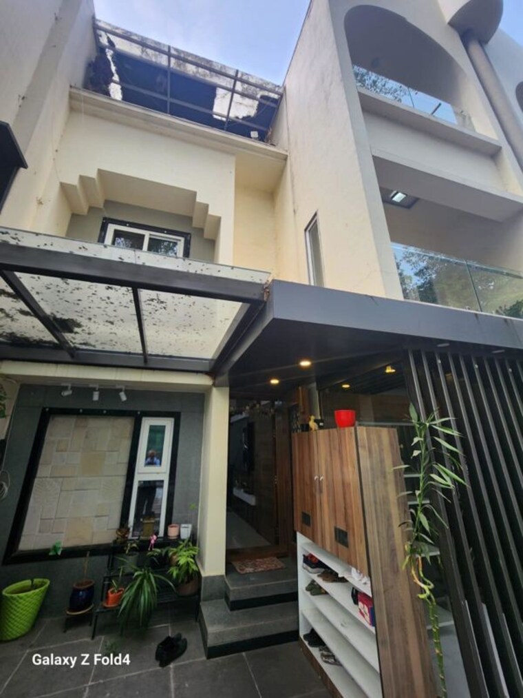 Exterior View, clover-gardens 3 Bedroom 2150 Sq.Ft. Apartment In Koregaon Park Pune 10426796