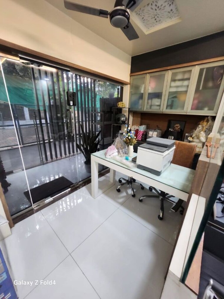 Team Area, clover-gardens 3 Bedroom 2150 Sq.Ft. Apartment In Koregaon Park Pune 10426796