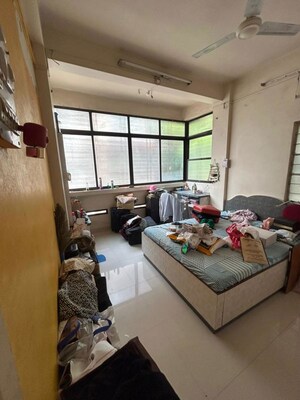 2 BHK Apartment For Rent in Mayur Colony