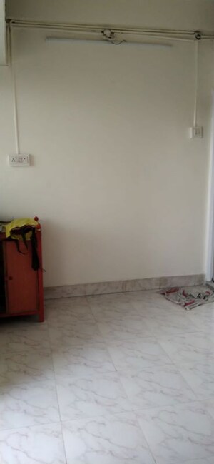 Room in 1 BHK Apartment at Somwar Peth – for Sale