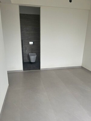 Room in 2 BHK Apartment at Matunga West – for Sale