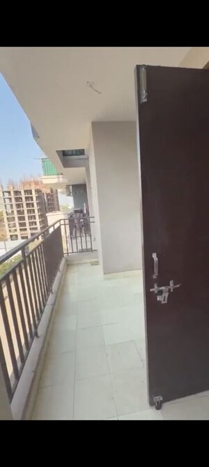 Balcony in 3 BHK Builder Floor at Amolik Sankalp, Sector 85 – for Rent
