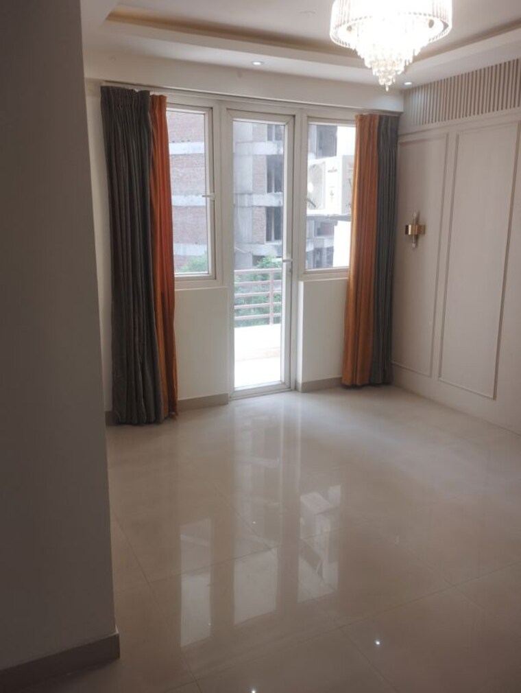 Room, sector 16 a 3 Bedroom 1500 Sq.Ft. Apartment In Sector 16 A Faridabad 10426972