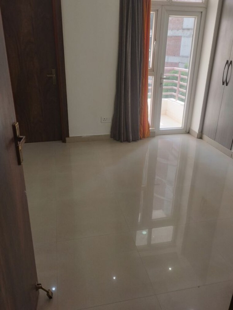 undefined, sector 16 a 3 Bedroom 1500 Sq.Ft. Apartment In Sector 16 A Faridabad 10426972