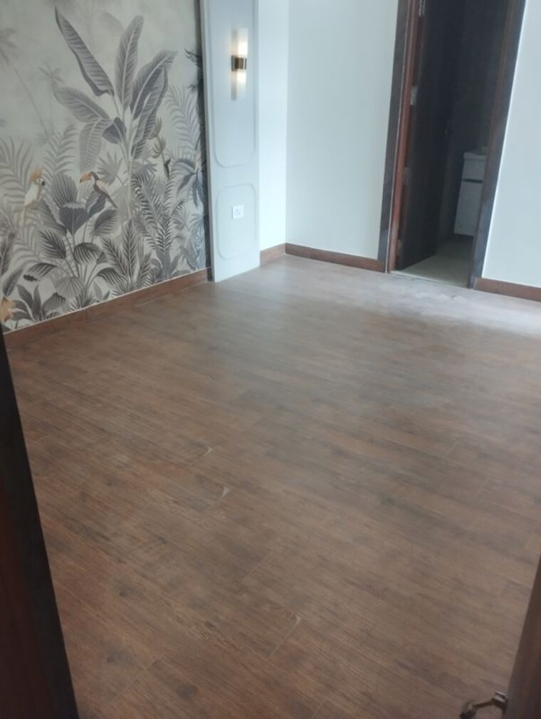 Room, sector 16 a 3 Bedroom 1500 Sq.Ft. Apartment In Sector 16 A Faridabad 10426972